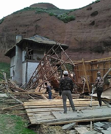 「新观察」好莱坞大片《阿修罗》火石寨拍摄基地被拆到底为啥?官方这样说……