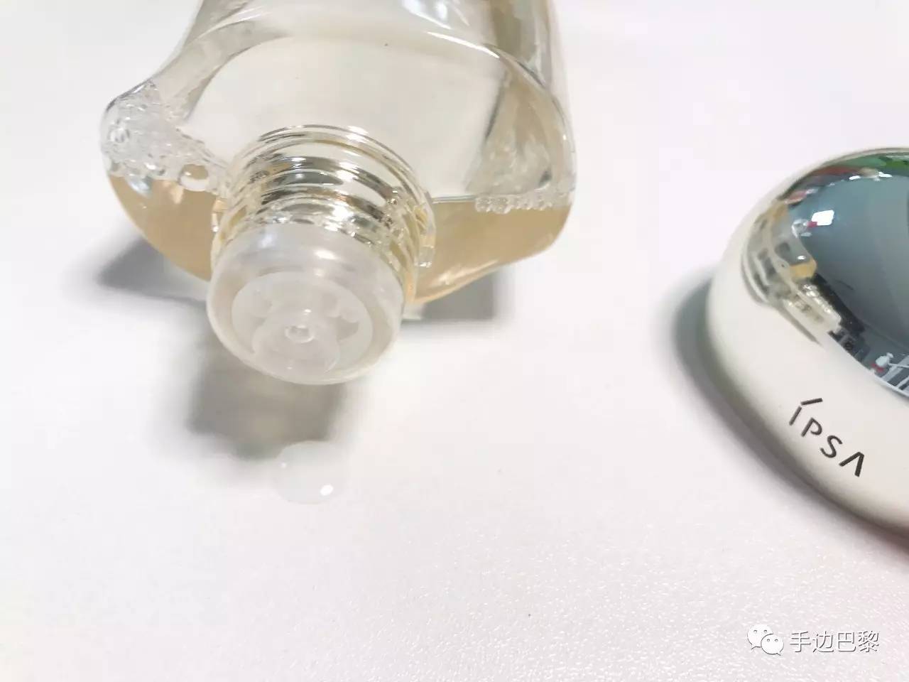 去黑头闭口痘痘土方法 (祛黑头收缩毛孔神器测评)