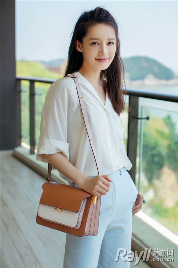 七夕一定要送女朋友的一款包,又想骗我谈恋爱