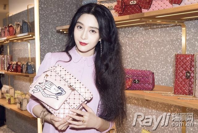 七夕一定要送女朋友的一款包,又想骗我谈恋爱