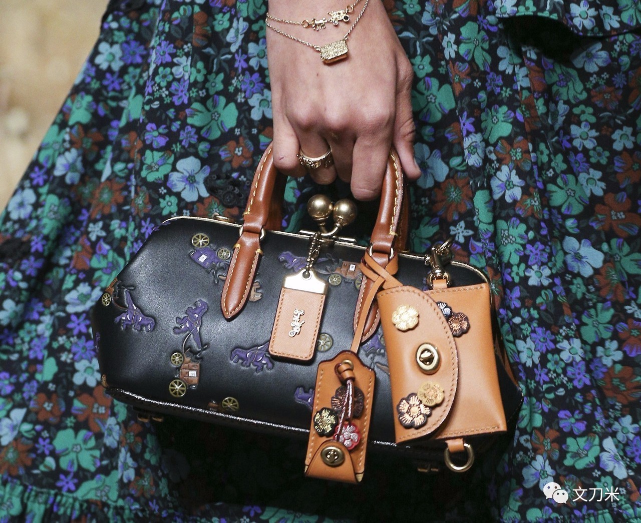 mk包包蔻驰,mk女包王者荣耀