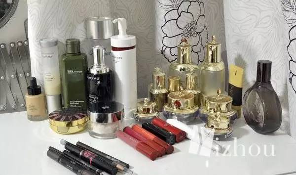 赵薇和外国人交流,赵薇外国人说英文