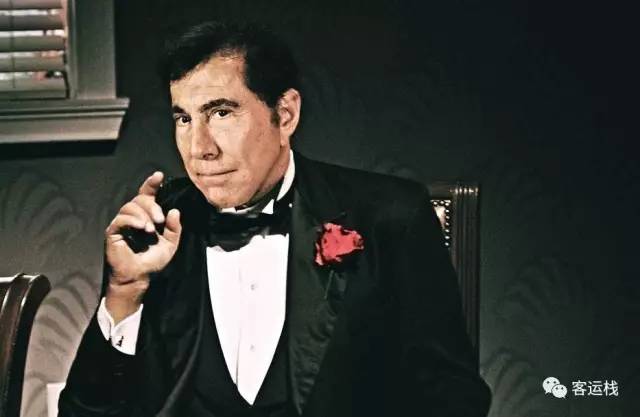 一个迷之审美的男人的澳门故事｜会玩