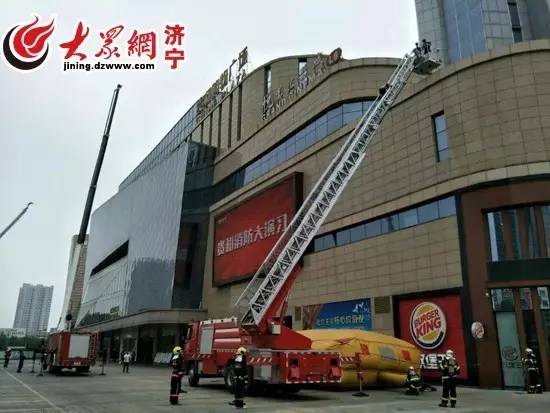 早安新闻播报,早安播报新闻