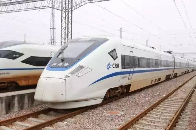 假期余额不足返程交通安全请注意,暑期余额不足请做好开学准备