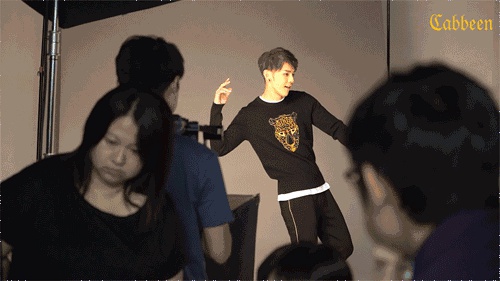 豆瓣日记:没看过这九个男明星耍帅,不足以谈人生