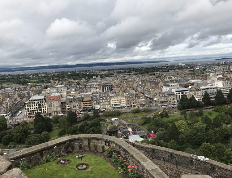 红牛抗磨润滑剂缺点,红牛车队润滑油