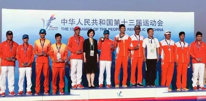 杭州两位男生拿下全运会金牌,骄傲获奖