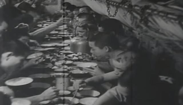 中国军兵的伙食,现在中国潜艇官兵每天的伙食标准