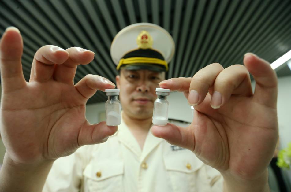 零基础学打玻尿酸具体操作,注射玻尿酸的医师