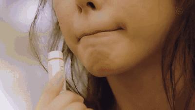 秋季润唇变色唇膏哪款最好用,推荐款滋润又防晒的润唇膏