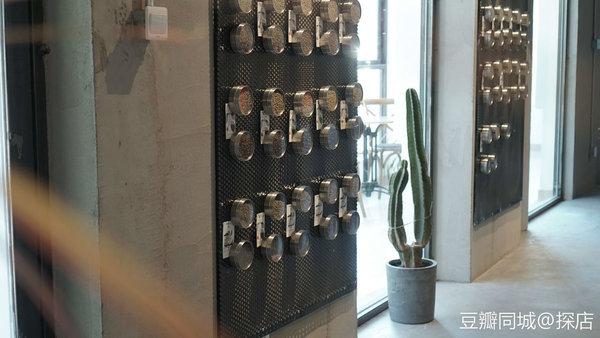 鍖椾含娓哥帺璞嗙摚,璞嗙摚娲诲姩鍖椾含