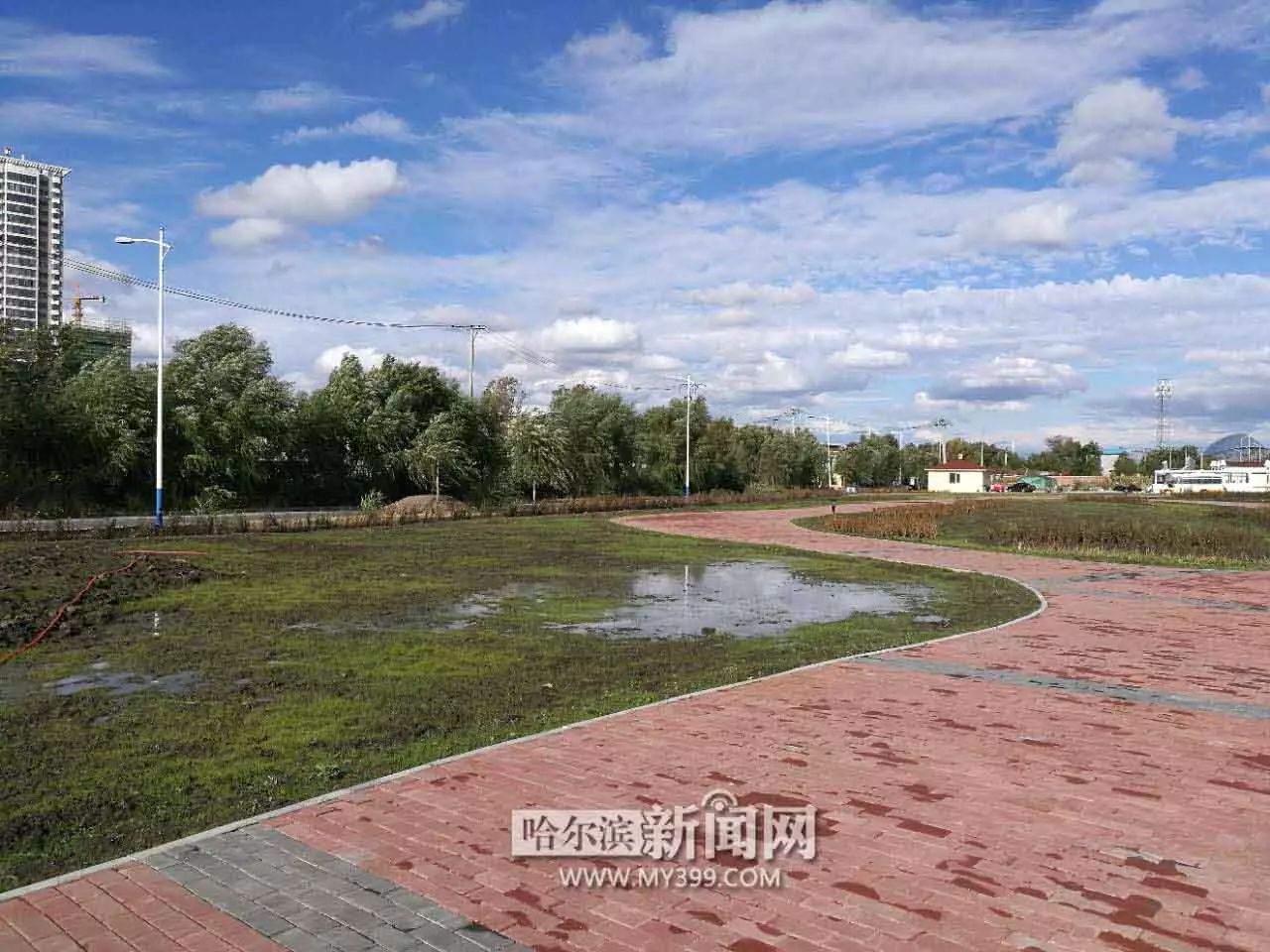 「好事」松北区又一处市民休闲广场近日建成投用｜位于学海街与滨水大道占地约8一10个足球场