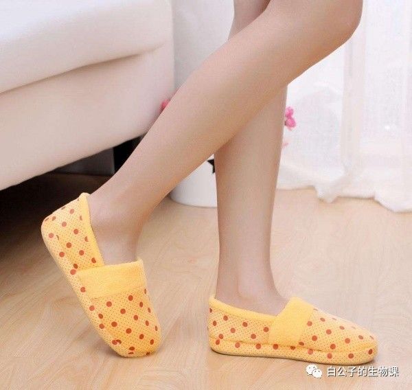 怀孕摔倒了对宝宝有影响吗,怀孕第一个月摔了一跤会流产吗