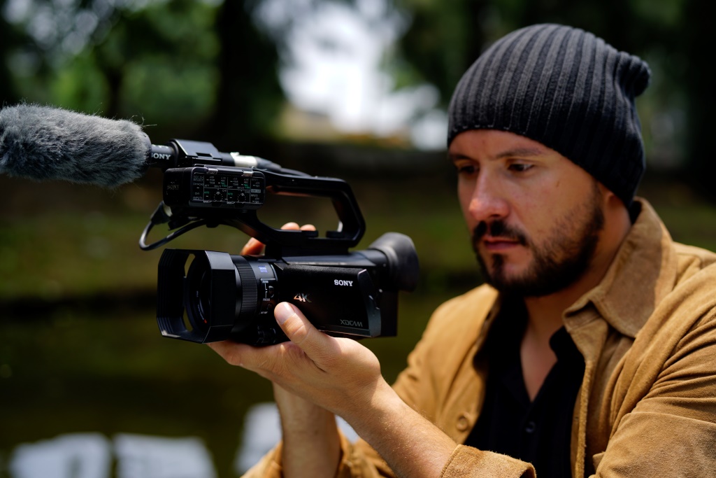 想了解索尼电视机怎么样,索尼全部微单参数及发售时间