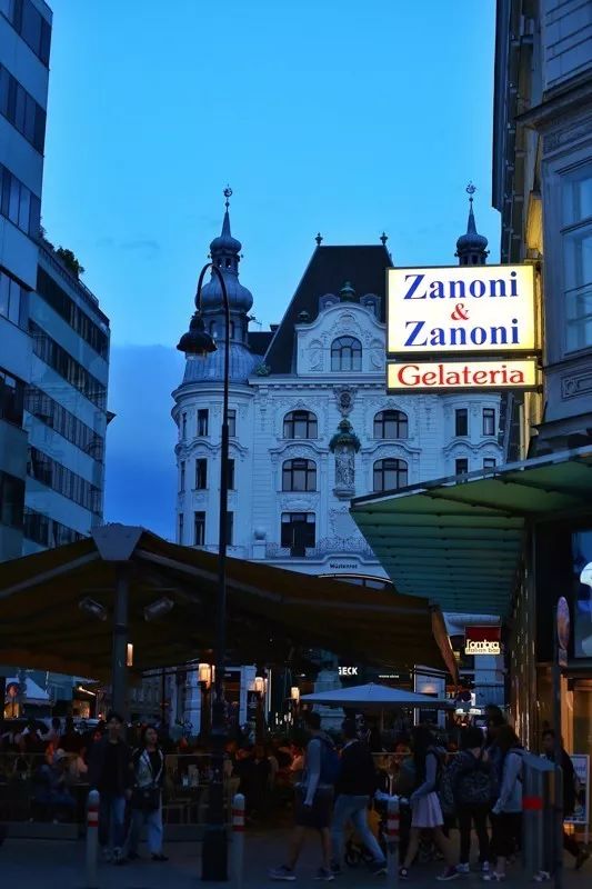 维也纳是一个浪漫的地方,维也纳是一座充满艺术气息的城市