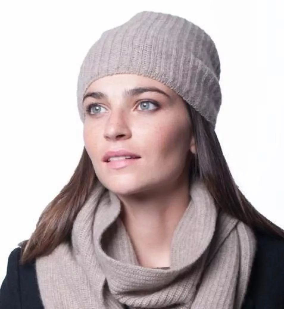 羊绒什么牌子性价比高,在哪里可以买到正品大牌羊绒