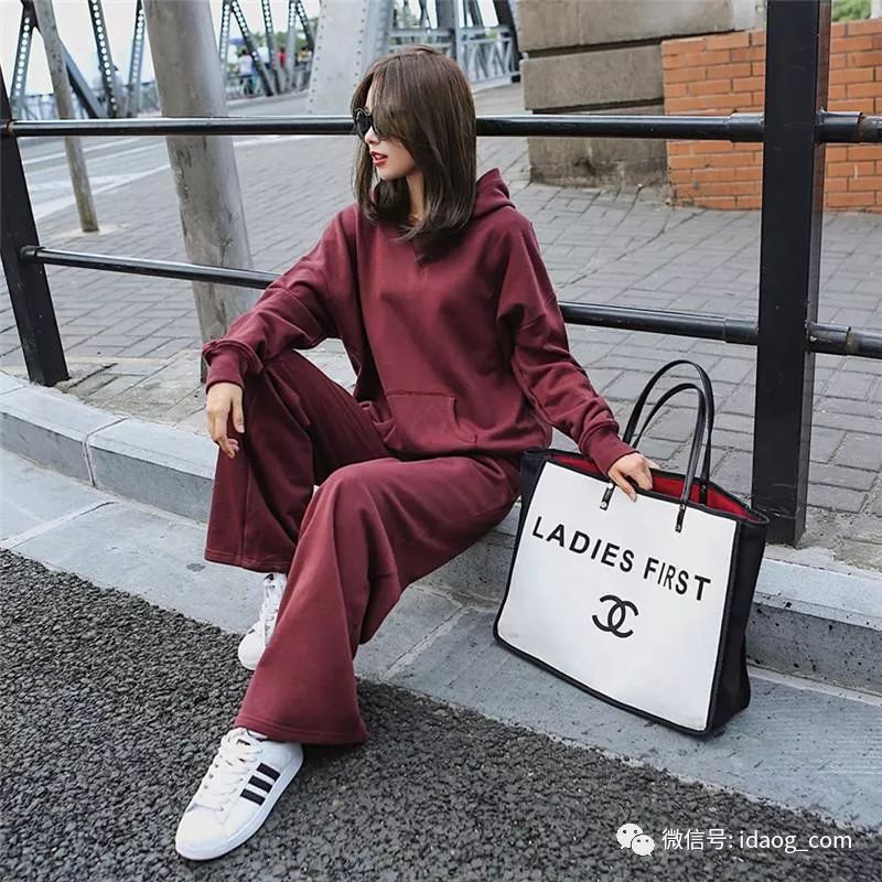 休闲运动套装女款爆款2024新款,潮流穿搭各款气质十足的运动套装