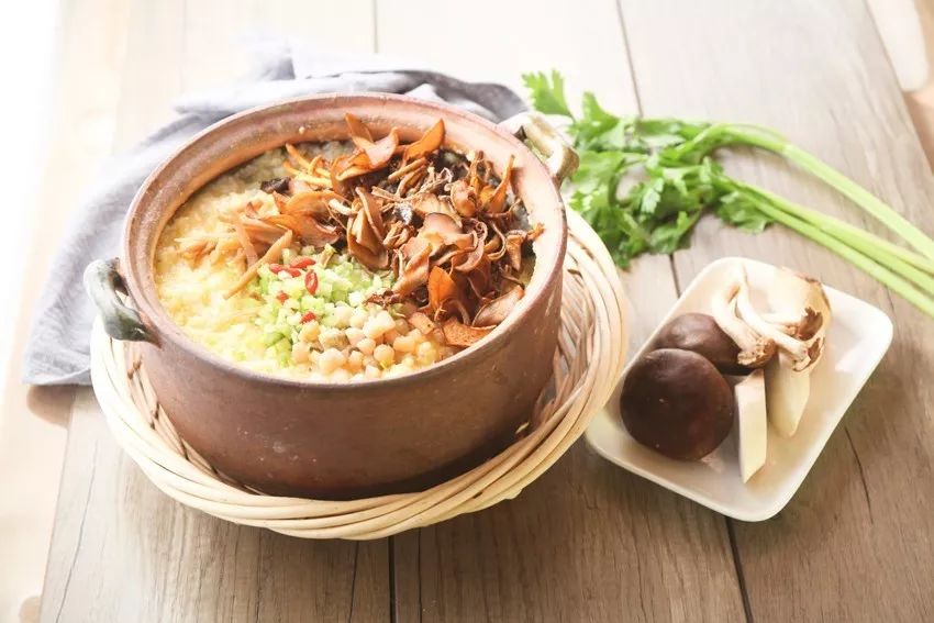 宝格丽章子怡舒淇谁压轴,章子怡北京宝格丽酒店