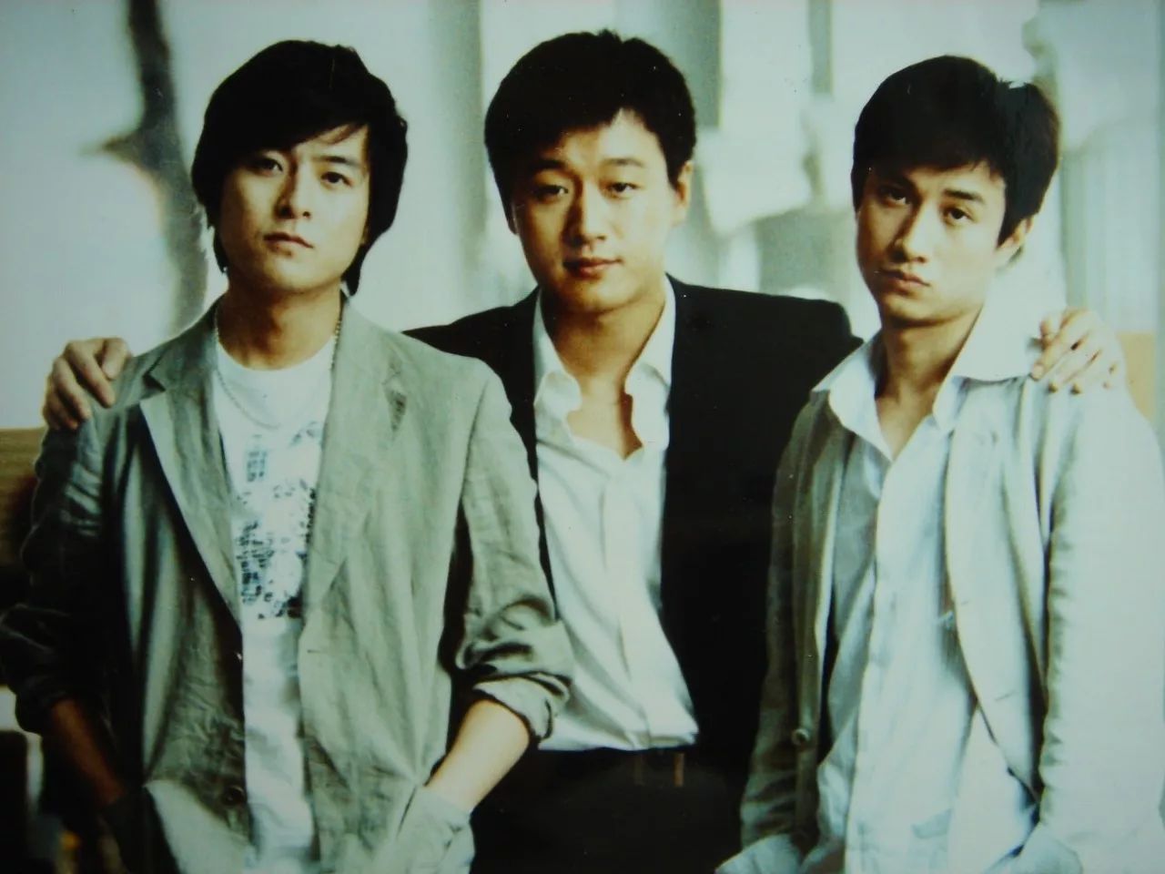 我们终将被现实打败,最终还是被你伤得遍体鳞伤