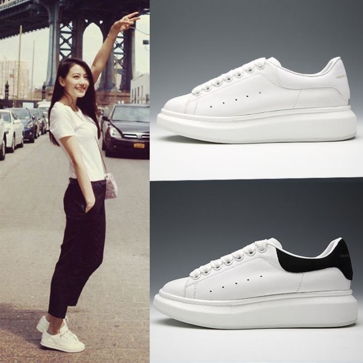 高圆圆秋冬搭配什么裤子,高圆圆穿湖蓝色毛衣