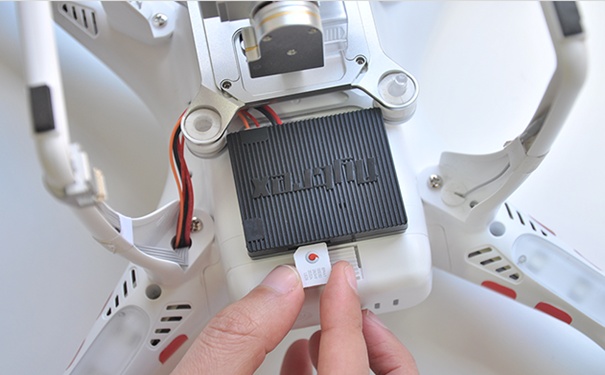 实时轨迹追踪定位器,最小的实时追踪定位器