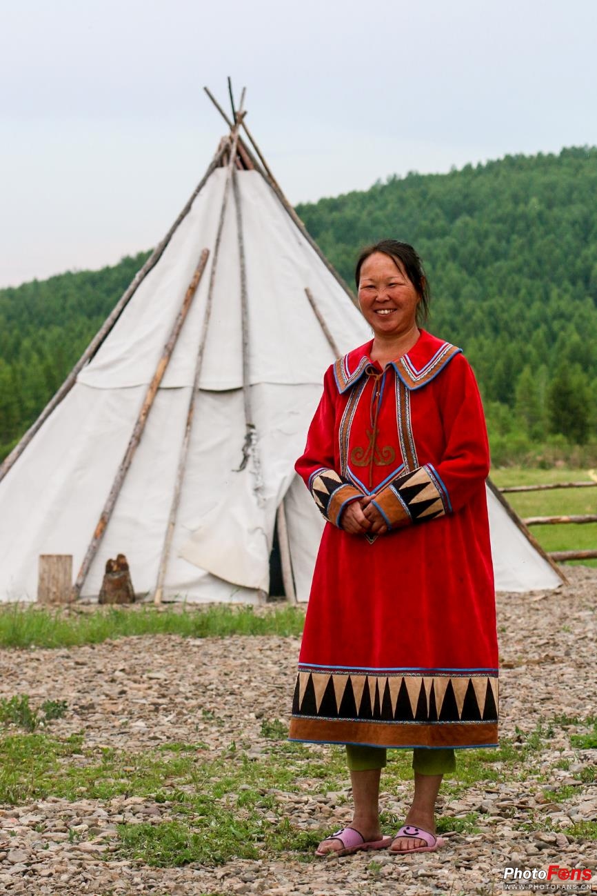 全能旅行机EOS80D探秘最后的使鹿部落