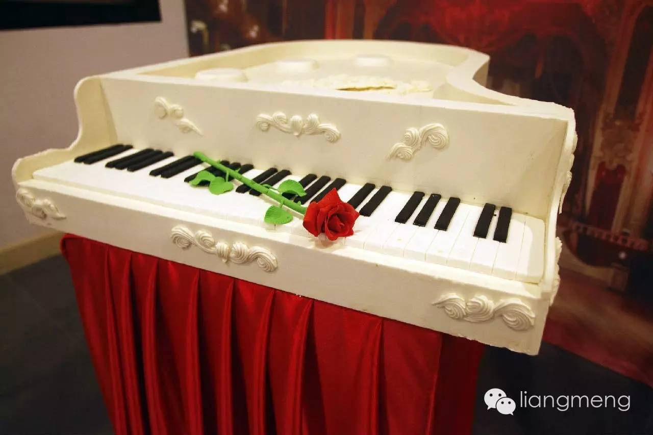 巧克力艺术品制作,创意的巧克力