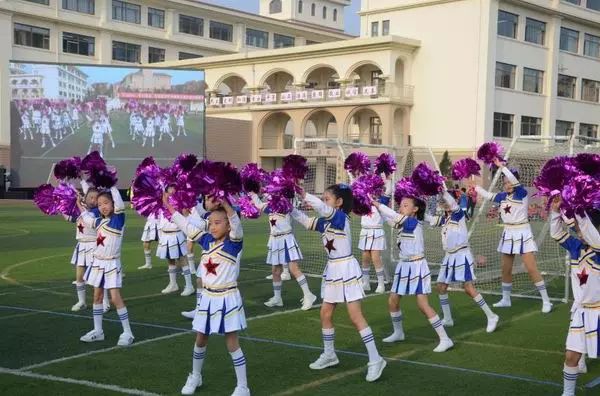 校园｜直播点击率过21万：中心小学足球特色震撼来袭