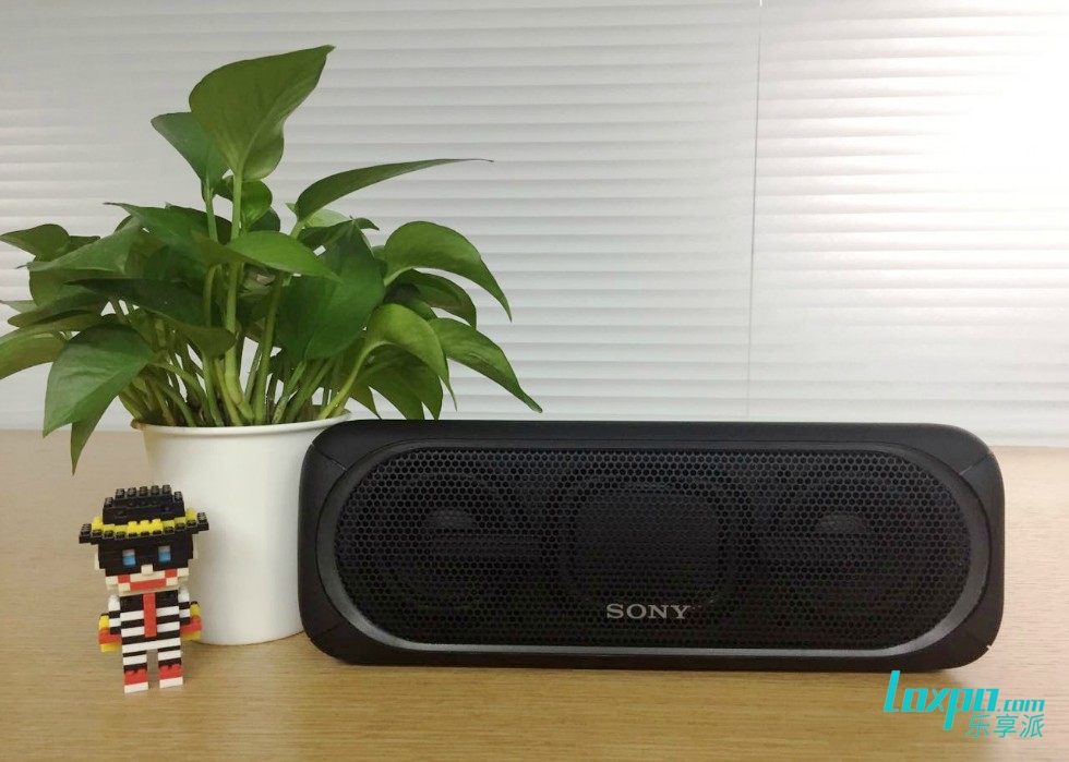 索尼蓝牙耳机续航怎么样,索尼最新款蓝牙音箱