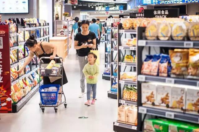 听说马云开了家作妖儿的水族馆，全城的大人都带着小孩冲过去了