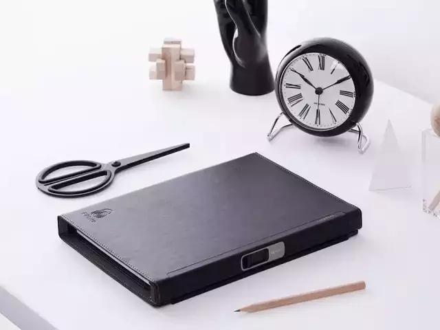 讨厌别人翻自己的垃圾,讨厌别人翻自己的书