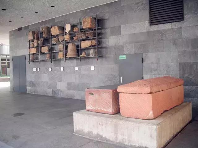 上帝视角俯瞰德国科隆大教堂,德国科隆大教堂效果图