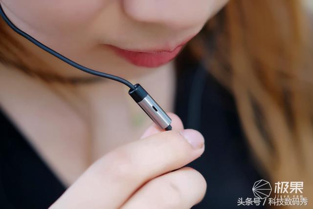 1more项圈降噪蓝牙耳机测评,通勤入耳蓝牙耳机推荐