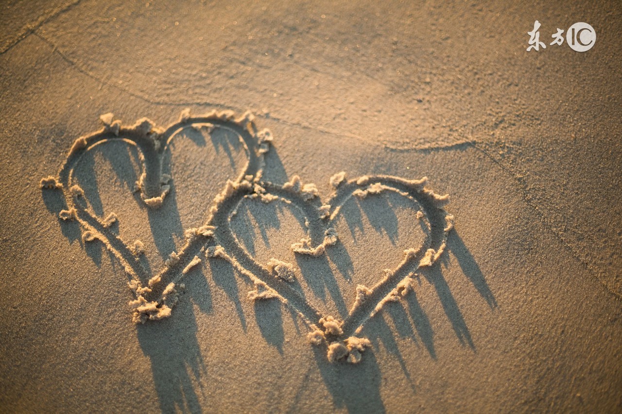 女友说她感冒了怎么办,女孩说感冒了怎么高情商的回答