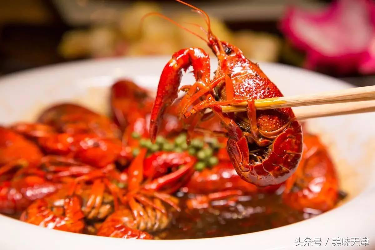 那天明明想要约你喝酒，开口却变成了「要不要一起吃饭」，酒馆中的美味派，夜宵中的狂热派，非你莫属