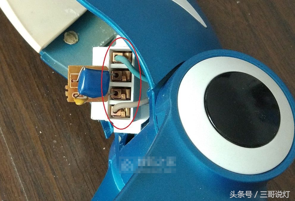 鹈鹕台灯,护眼台灯拆卸