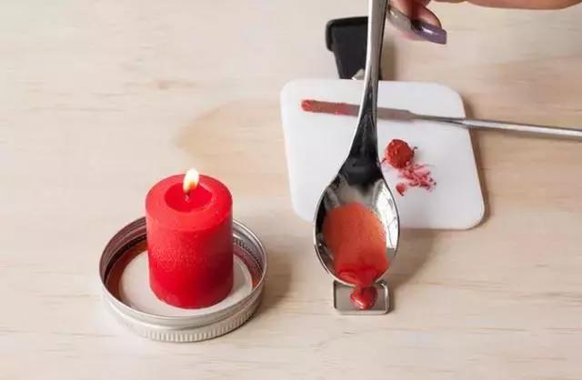 口红融化能变唇釉吗,口红唇釉高温多少度会化