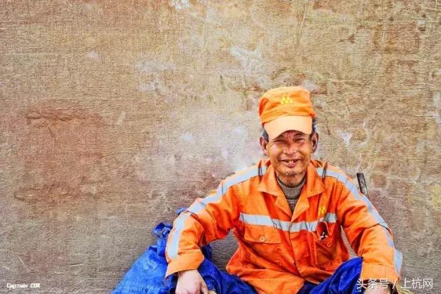 在上杭，我只是一名普通人，请您不要为难我！