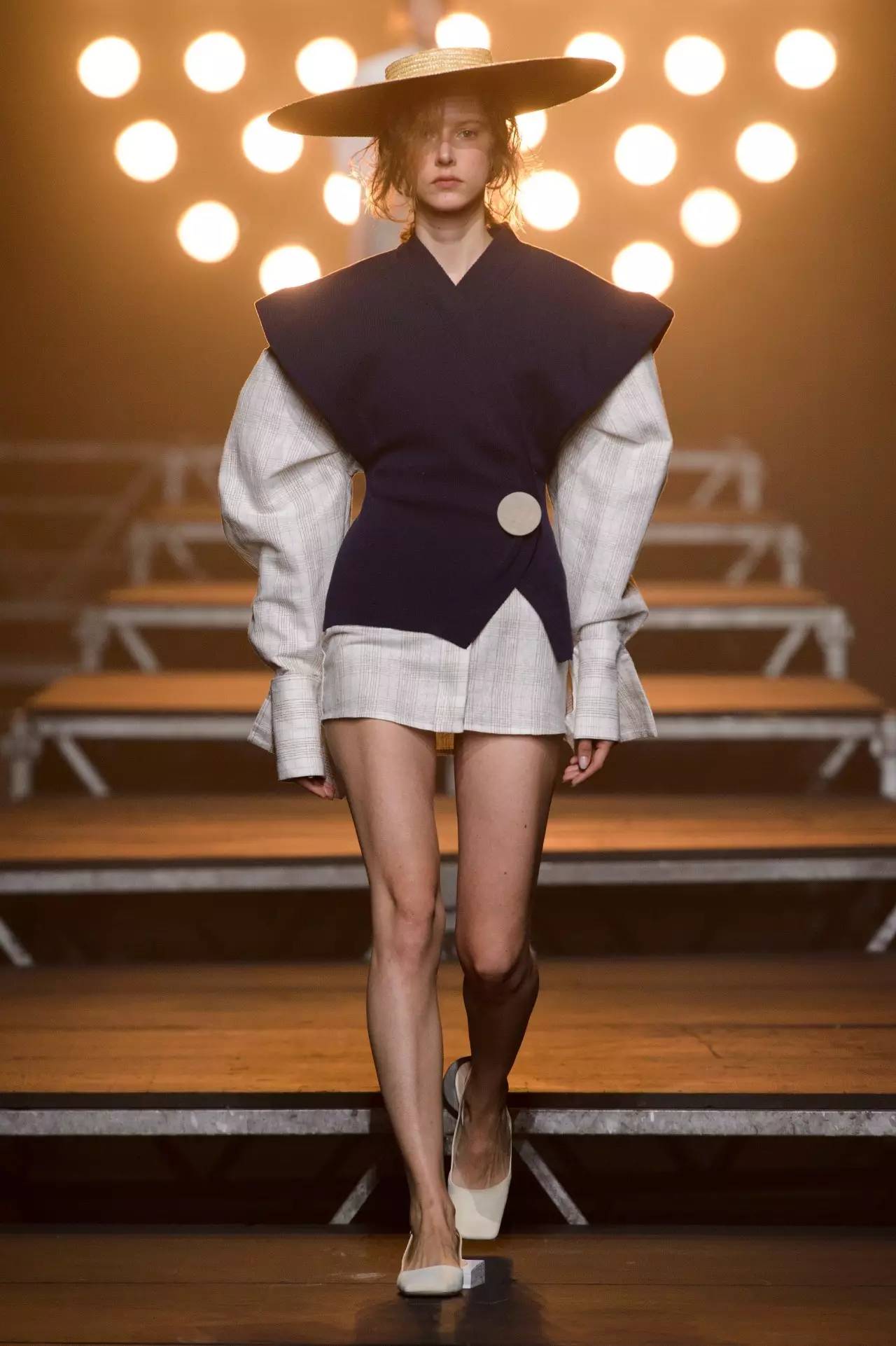 逼死处女座｜鹿晗和黄子韬都这么穿了，你还在等什么！