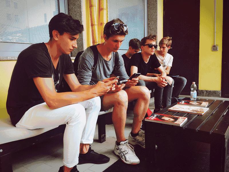 纺织服装出口龙头上市公司,纺织行业第一股