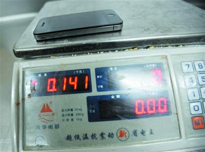 如何判断假货最简单的方法 (怎样鉴别买到的东西是不是假货)