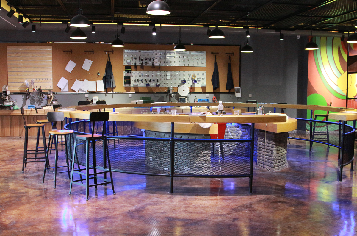 镜暴S2B平台盛装出镜眼镜业互联网+新引擎助力行业提速