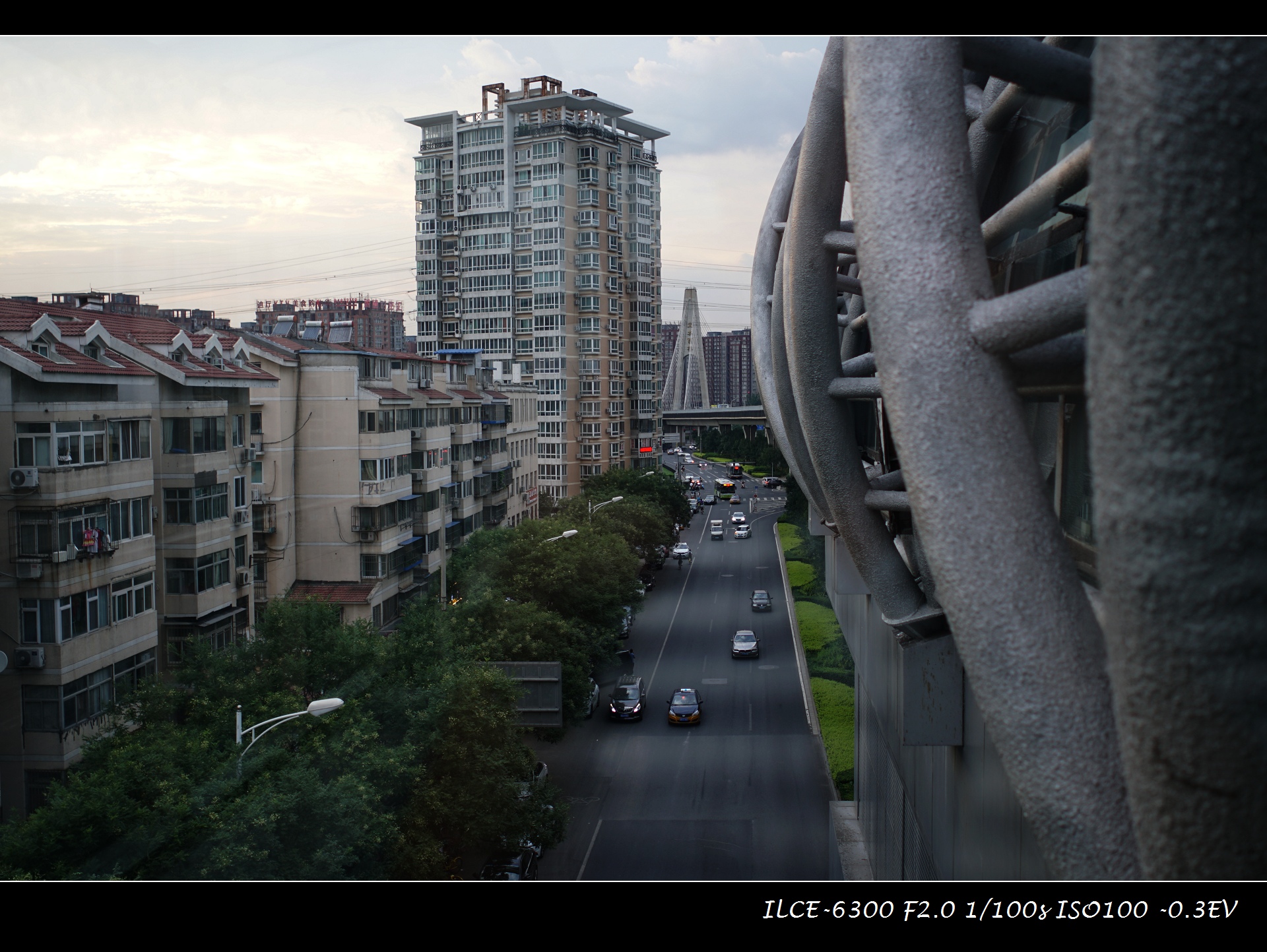 索尼微单a6000和a6300,索尼a6300微单摄影入门教程