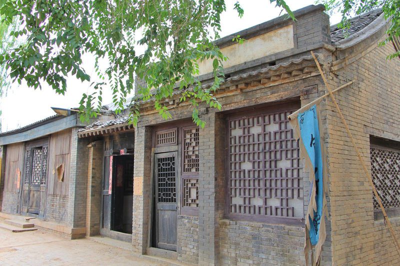 青山绿水间自由的飞翔,青山绿水放飞心情拥抱大自然