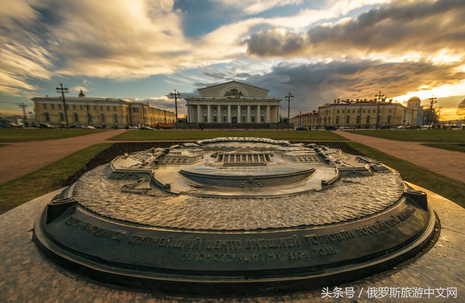 和我在瓦西里岛的街头走一走