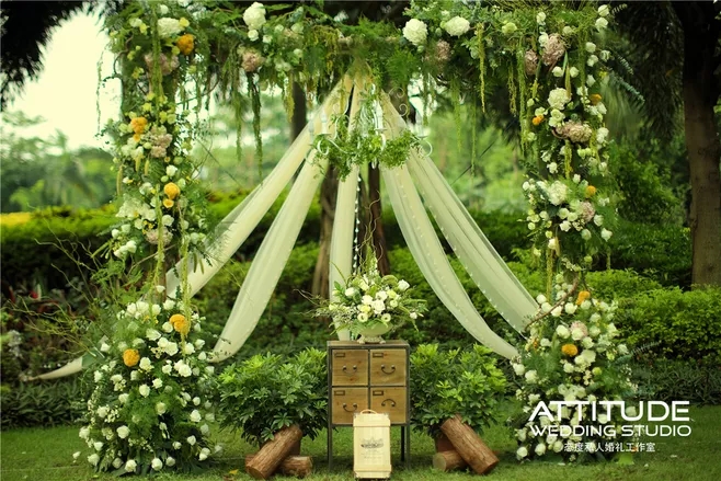 户外婚礼场景布置效果图,红色系婚礼户外布置场景