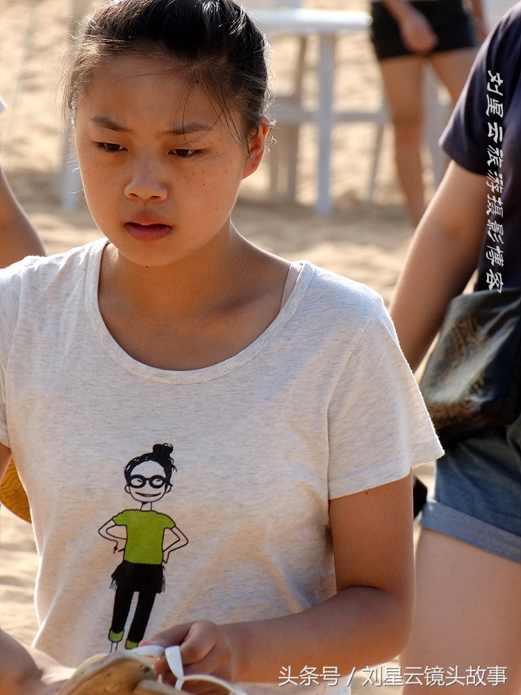 威海旅游女生旅游视频,去威海旅游的女人