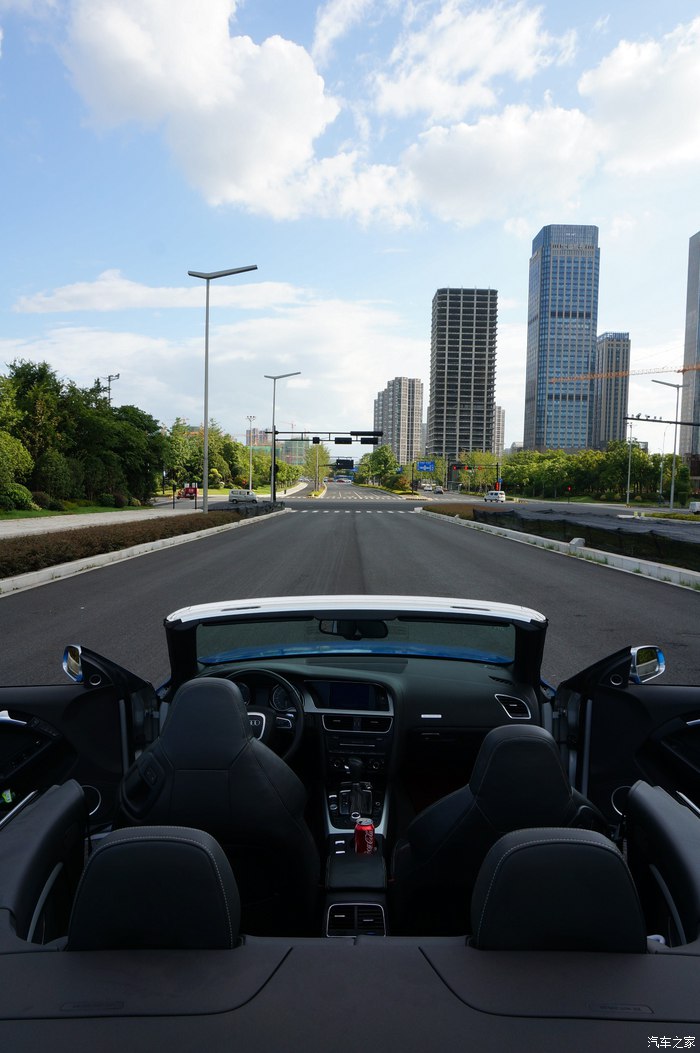 运动感很强新款奥迪s5敞篷版实车,性能和买菜兼顾的2018款奥迪s5