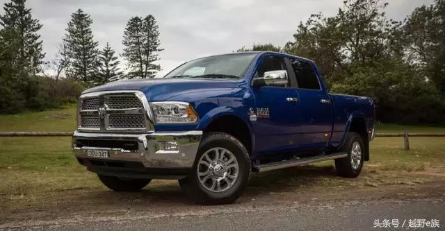 战斗力爆表的战车,道奇公羊2500powerwagon测评